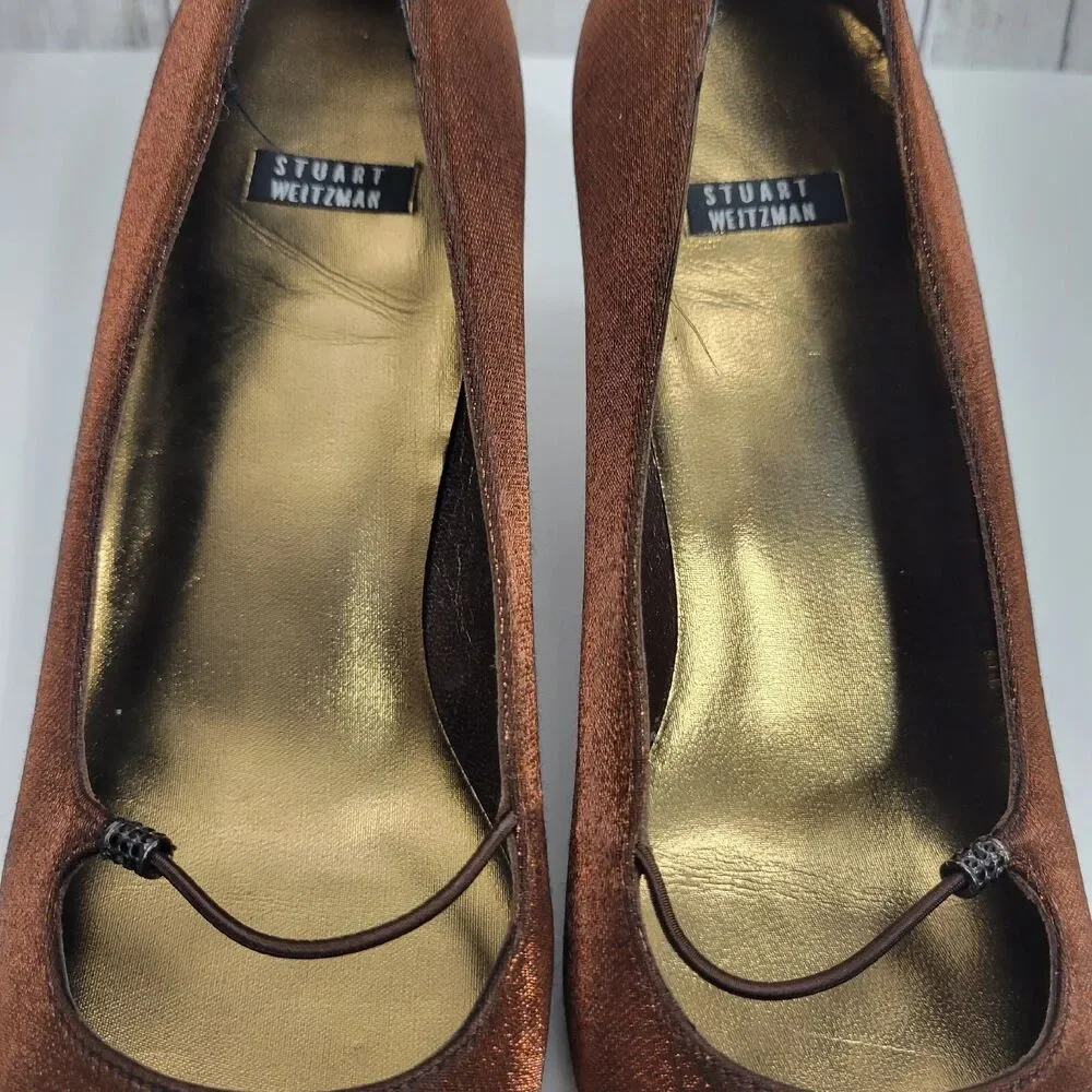 Stuart Weitzman Women's Textile Pump Gold 10B